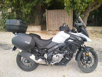 SUZUKI V-STROM 650 2021