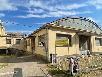 Immobile di 1200 m² con 4 locali a Sasso Marconi
