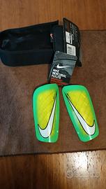 Parastinchi  Nike Mercurial Flylite  taglia M
