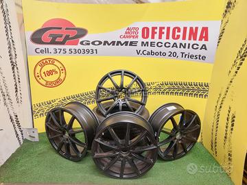 4 Cerchi Lega 18 pollici Mercedes GLA Originali