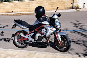 Kawasaki ER6N, depotenziata A2