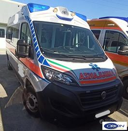 FIAT DUCATO AMBULANZA (4424)