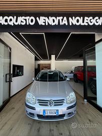 Volkswagen Golf 1.6 16V FSI 5p. Sportline