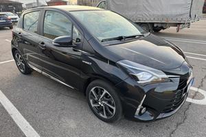Toyota Yaris Hybrida 2017