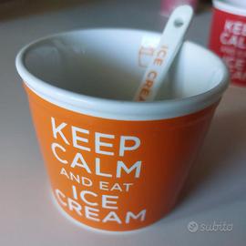 Coppette e cucchiaini da gelato in ceramica, vari
