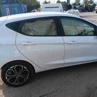 FORD FIESTA RICAMBI USATI