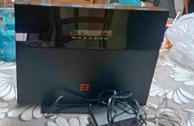 Router tim hub fibra