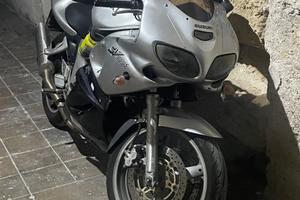 Suzuki SV 650