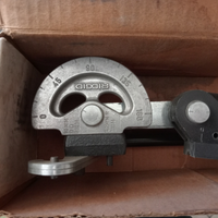 Curvatubi per idraulico 10 mm