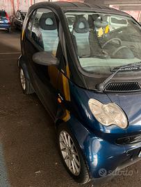 Smart blu motore nuovo, consumi bassi