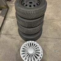 Cerchi in ferro da 14 con gomme