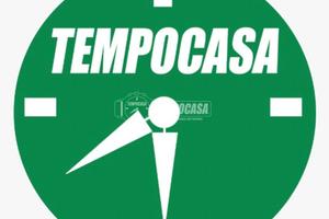 LOCALE COMMERCIALE IN CENTRO COMMERCIALE!!