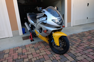 Yamaha yzf 600 r thundercat
