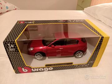 Alfa Romeo Giulietta 1/24 Bburago nuova 