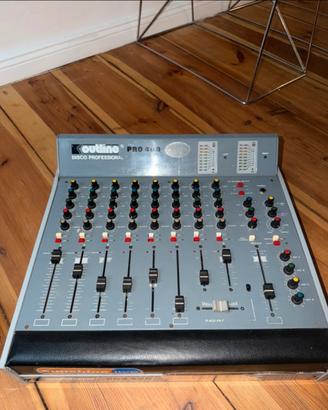 Outline 408 dj mixer