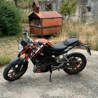 Ktm duke 125