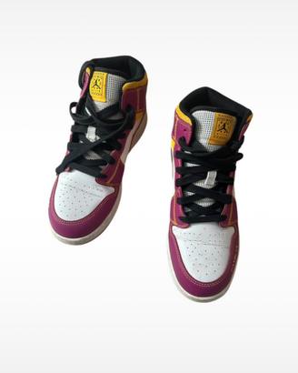 Nike airJordan  1 Mid rosa e giallo