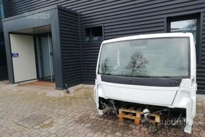 Cabina RENAULT Maxity e NISSAN Cabstar