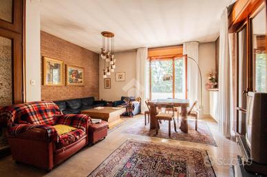 VILLA SINGOLA A CORREGGIO