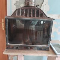 Termocamino a aria  in ghisa . della star camin