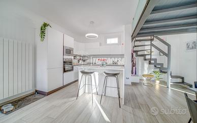 SPAZIOSO BILOCALE CON SOPPALCO RECENTE!!