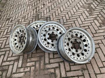 Cerchi in lega fuoristrada