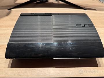 Ps3 super slim + joystick