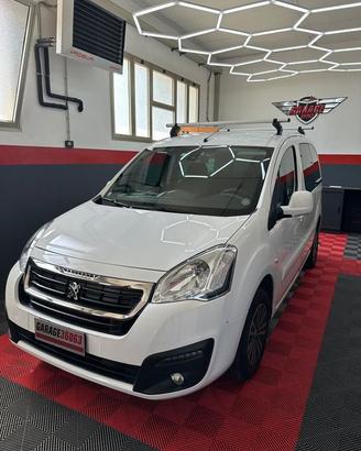 Peugeot Partner Tepee 1.6 BlueHDi 120cv Active