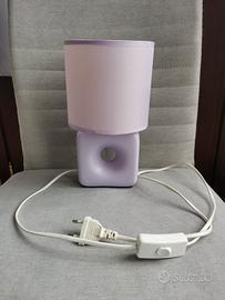 lampada da tavolo/ abat jour di colore lilla