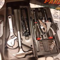 VALIGETTA  PORTATTREZZI CON LANTERNA