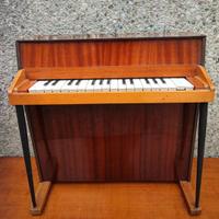 mini pianoforte modernariato, pianino giocattolo