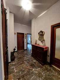 Appartamento 75mq 3 vani grande terrazza ammobilia