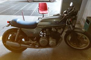 honda cb750f anno 1982