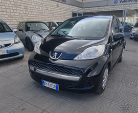 Peugeot 107 2010 full CAMBIO AUTOMATICO