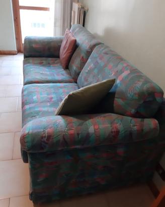 DIVANO in tessuto - 2 metri