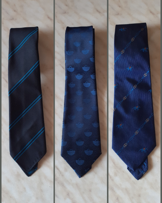 3 Cravatte colore blu trame varie anni 70