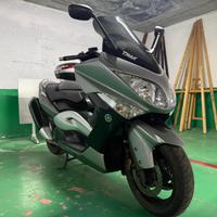 TMAX 500 2010