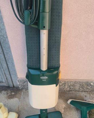 folletto vk 122 con accessori vari 