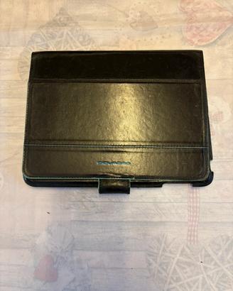 Cover in pelle Piquadro per Ipad 2