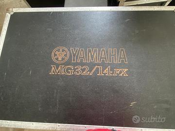 Mixer audio YAMAHA MG32/14
