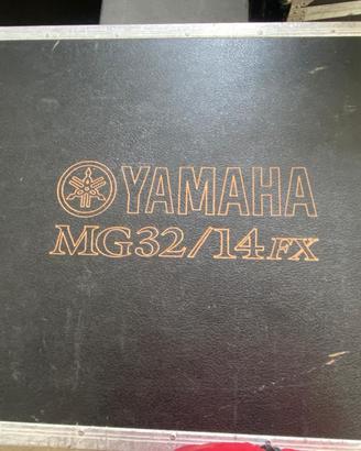 Mixer audio YAMAHA MG32/14