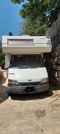 Camper ford