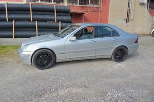 Mercedes c220 w203