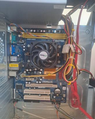 Scheda madre ASrock  modello N68Gs e processore