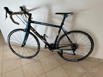 Bicicletta Cube Peloton 58