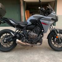 Yamaha tracer 700