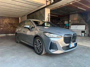 BMW serie 2 Active tour 2022 allestimento M
