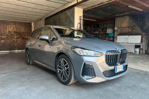 BMW serie 2 Active tour 2022 allestimento M