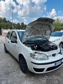 Fiat punto 188 3p 1.2 con impinato gpl di fabbrica