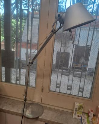 Lampada professionale da tavolo Artemide 